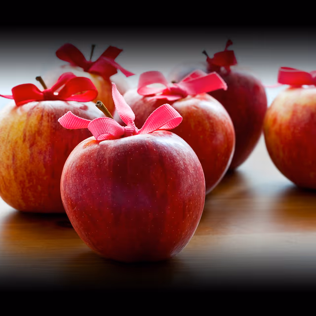 Apple Gifting Day