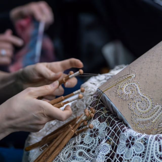 International Lace Day