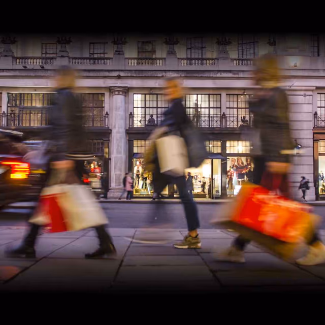 Last-Minute Shopper’s Day